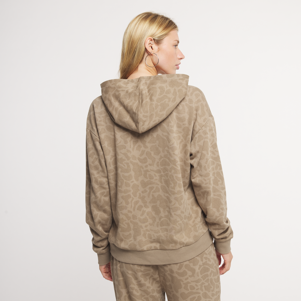 Khaki | BACK