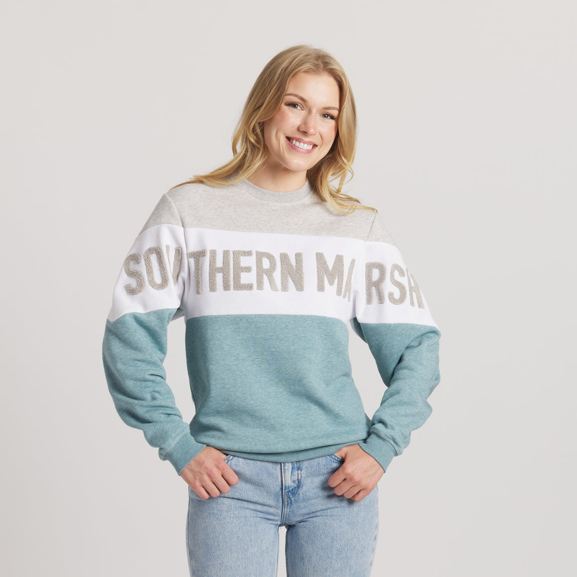 Gray  &  Teal | On Model Front